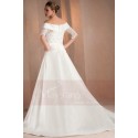 Off-The-Shoulder Lace Satin Bridal Dresses With Rhinestones - Ref M322 - 03