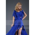 Robe cocktail bleu roi asymétrique manchettes ouvertes - Ref L100 - 04