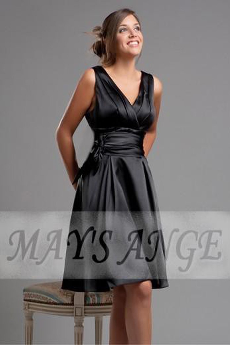 Short Black Cocktail Dress In Satin Fabric - Ref C072 - 01