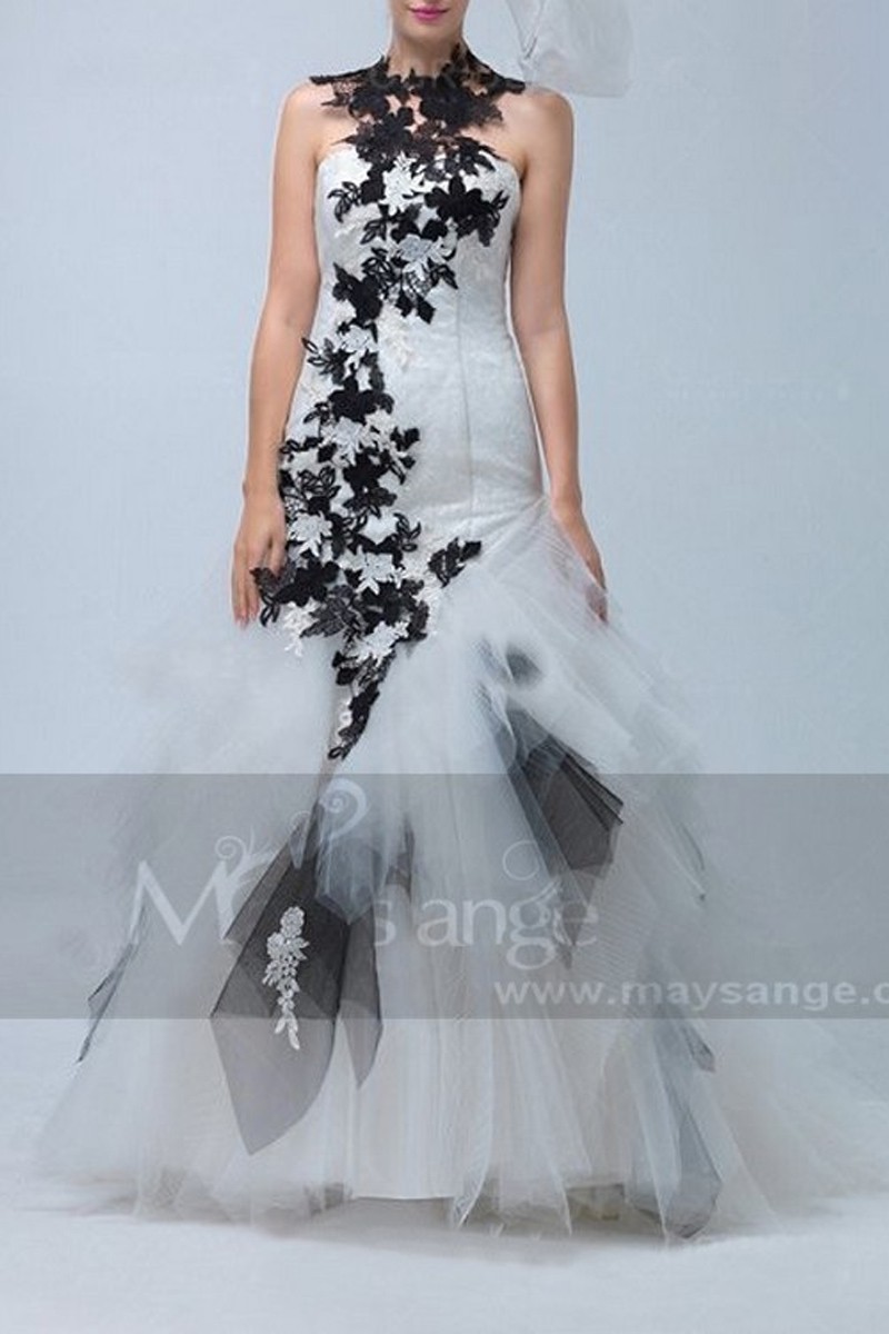 Robe de bal blanc et noire dentelle fleurs - Ref P061 - 01 Robe de bal blanc et noire dentelle fleurs - Ref P061 - 01