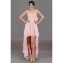 Robe de soirée rose asymétrique fleure plume Surprenante - Ref L152 - 03