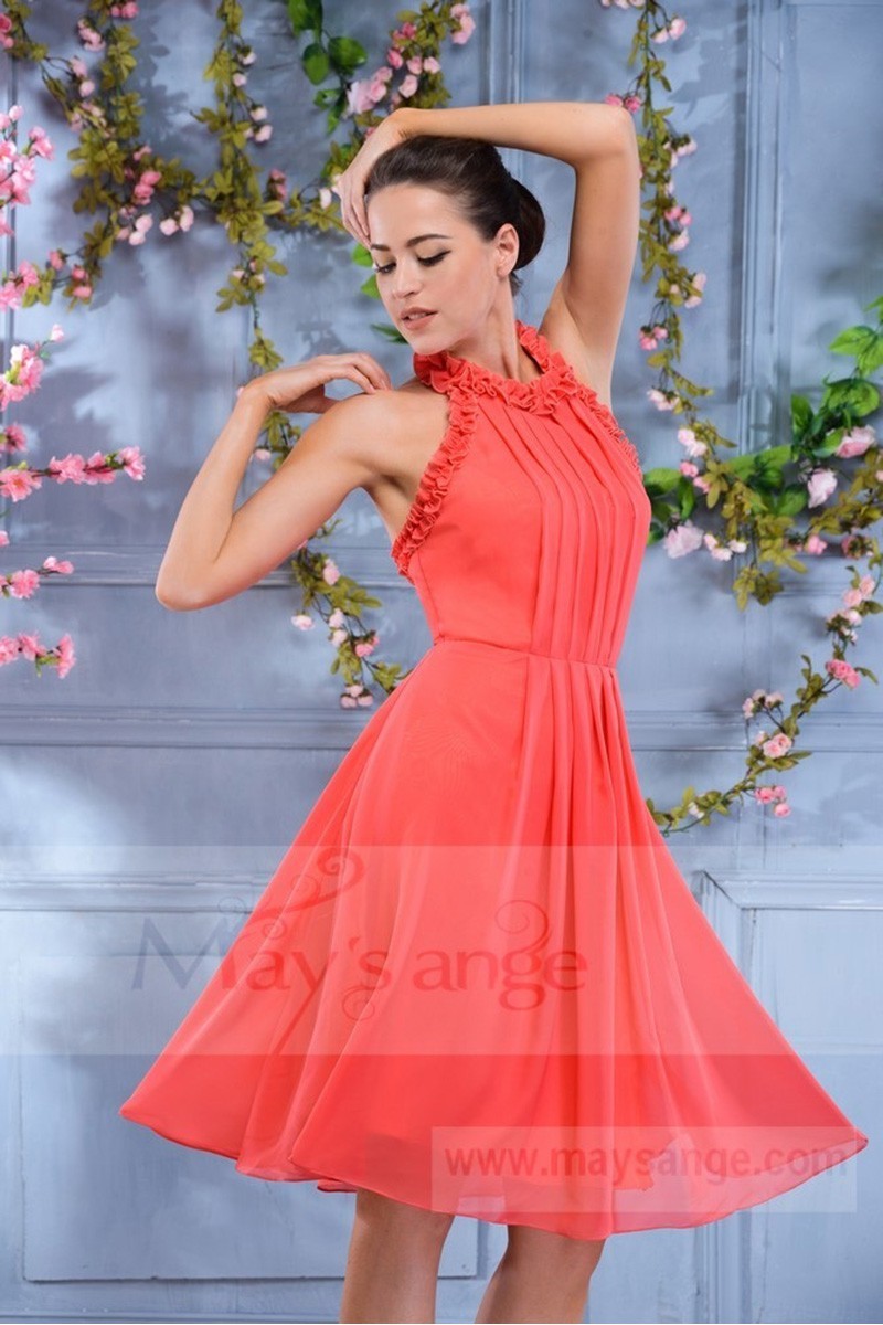 Robe de soir?�e courte corail chic dos nu bretelle au tour du cou - Ref C695 - Robes de r?�veillon