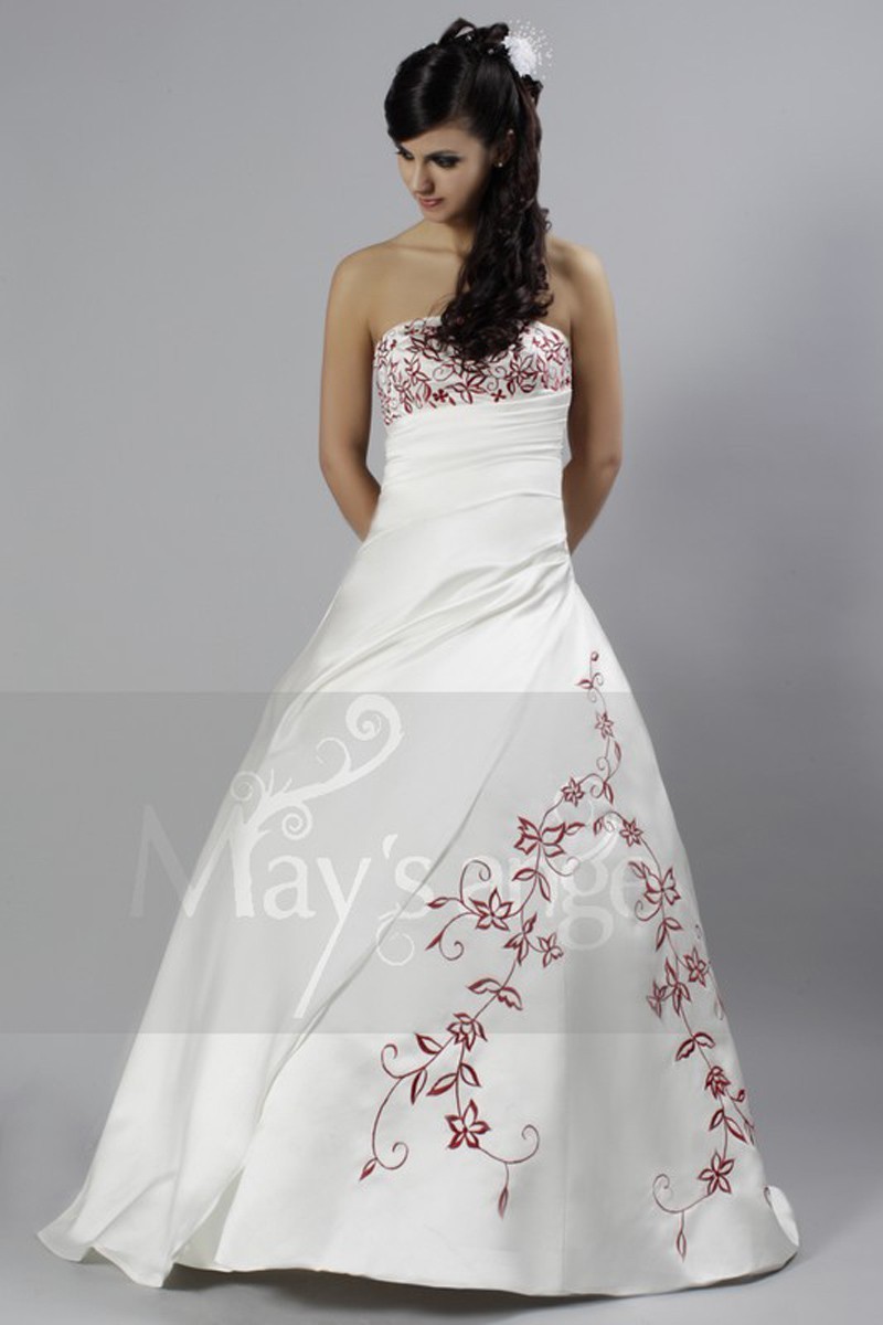 A-Line Satin Wedding Dress With Red Embroidery - Ref M025 - 01