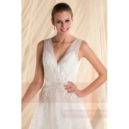 White bridal gown M347