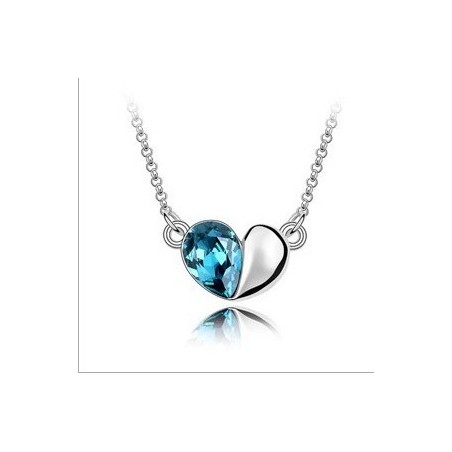 Beautiful blue heart wedding necklace