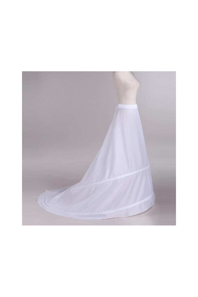 Long petticoat under dress with train - Ref J006 - 01