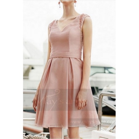 vêtement de cérémonie courte rose pink rubber