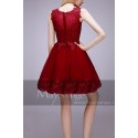 tenue classe rouge foncé pour inviter mariage - Ref C765 - 03