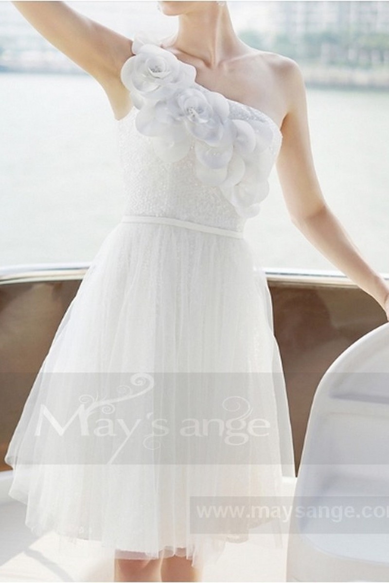 jolie robe courte blanche pour fête en été - Ref C761 - 01 jolie robe courte blanche pour fête en été - Ref C761 - 01