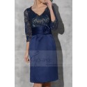 robe courte en satin coupe droit haut en dentelle bleu et dore - Ref C793 - 04