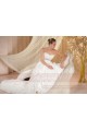 robe de mariée avec plume blanche - Ref M337 - 03