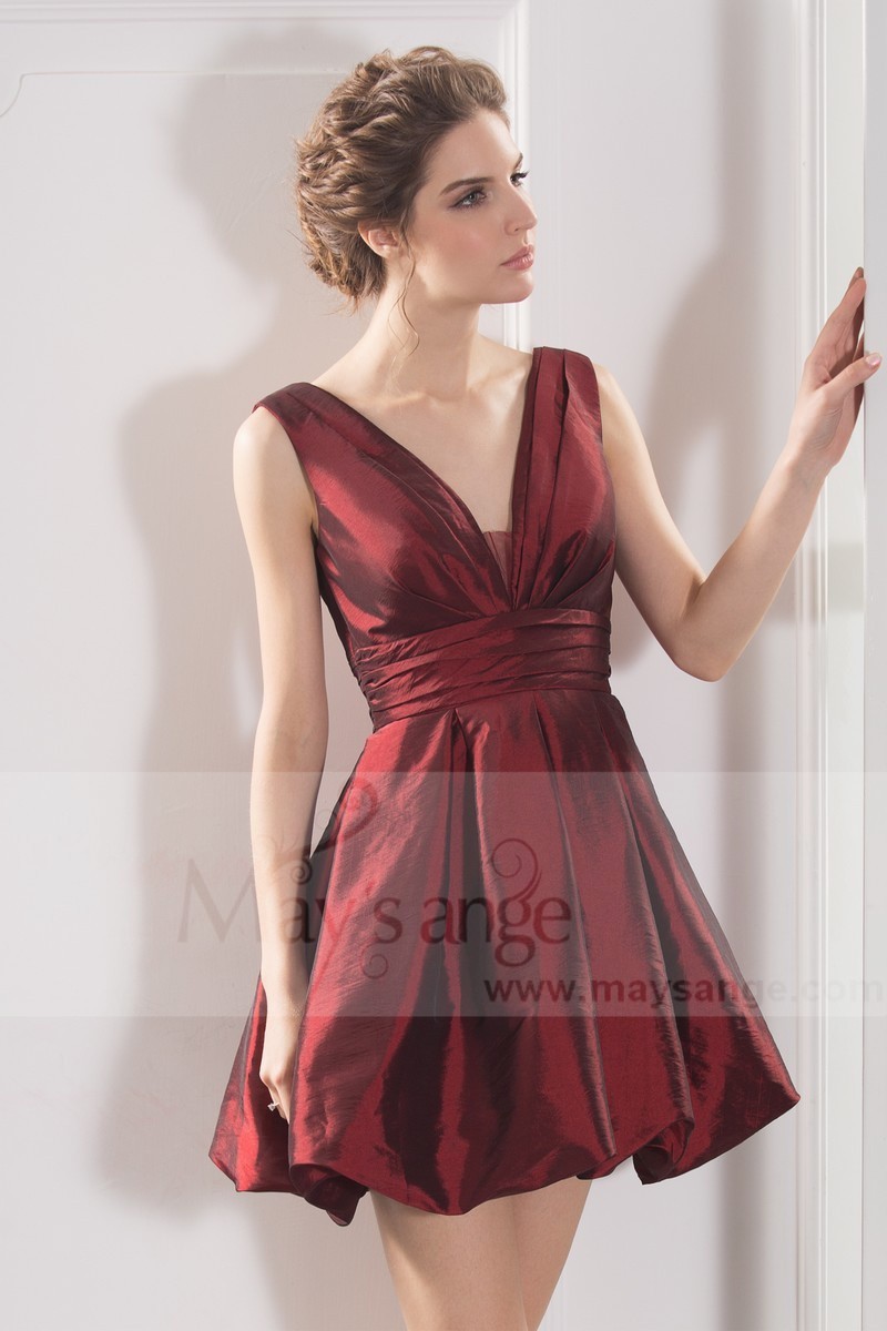 Taffeta Short V-Neck Ball Gown In Burgundy - Ref C786 - 01 Taffeta Short V-Neck Ball Gown In Burgundy - Ref C786 - 01