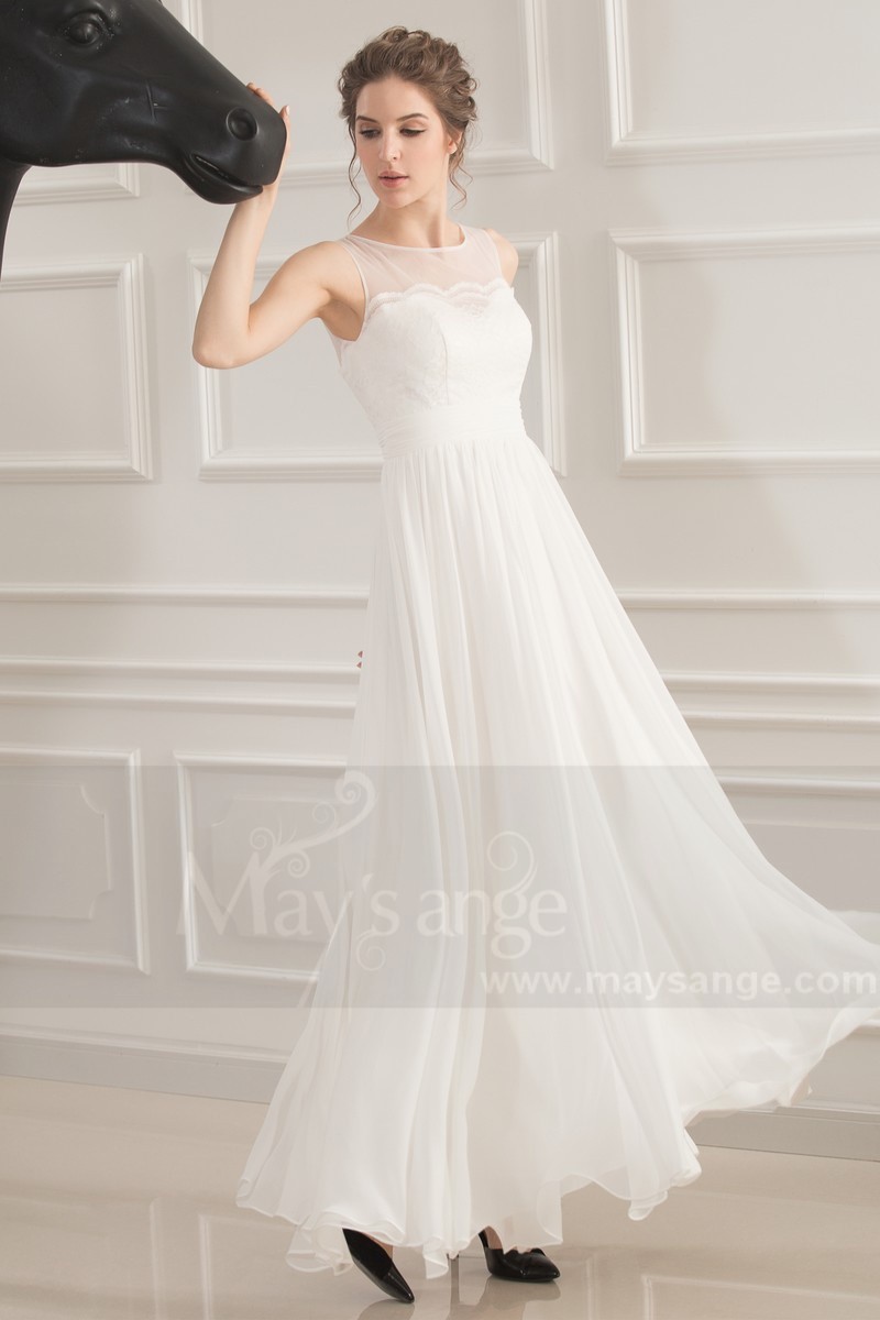 splendide robe blanche pour baptême - Ref L752 - 01