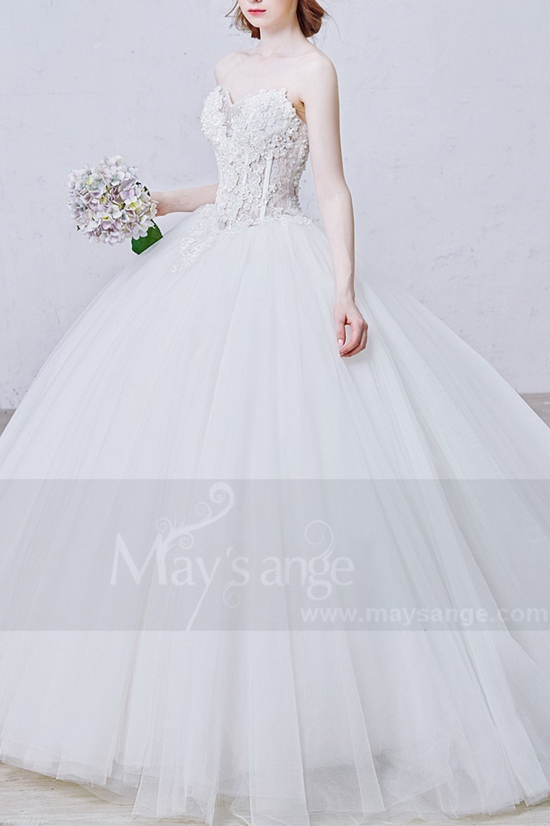 robe de mariage de luxe bustier spectaculaire en dentelle et perles cristaux - Ref M364 - 01