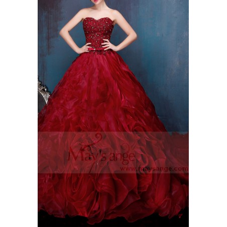 robe de bal rouge bordeaux pour mariage ceremonie