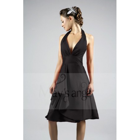 Robe de cocktail simplicité noire décolleté V