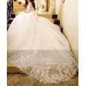 robe de mariée princesse fluide et splendide en dentelle - Ref M379 - 03