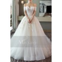 robe de mariée princesse bustier en dentelles et tulle douce - Ref M380 - 03