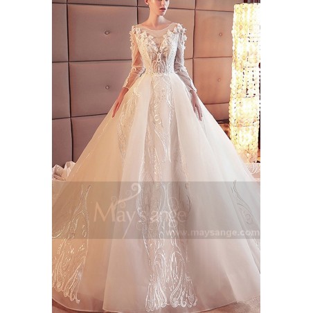 Robes de mariée longues dentelle élégantes à dos ouvert A-ligne Maxi