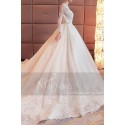 Backless Lace Tatoo Wedding Dresses With Train - Ref M384 - 02