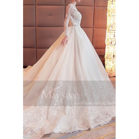 Backless Lace Tatoo Wedding Dresses With Train