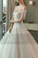 Luxurious Strapless Beaded Lace Wedding Dress With Long Train - Ref M390 - 02