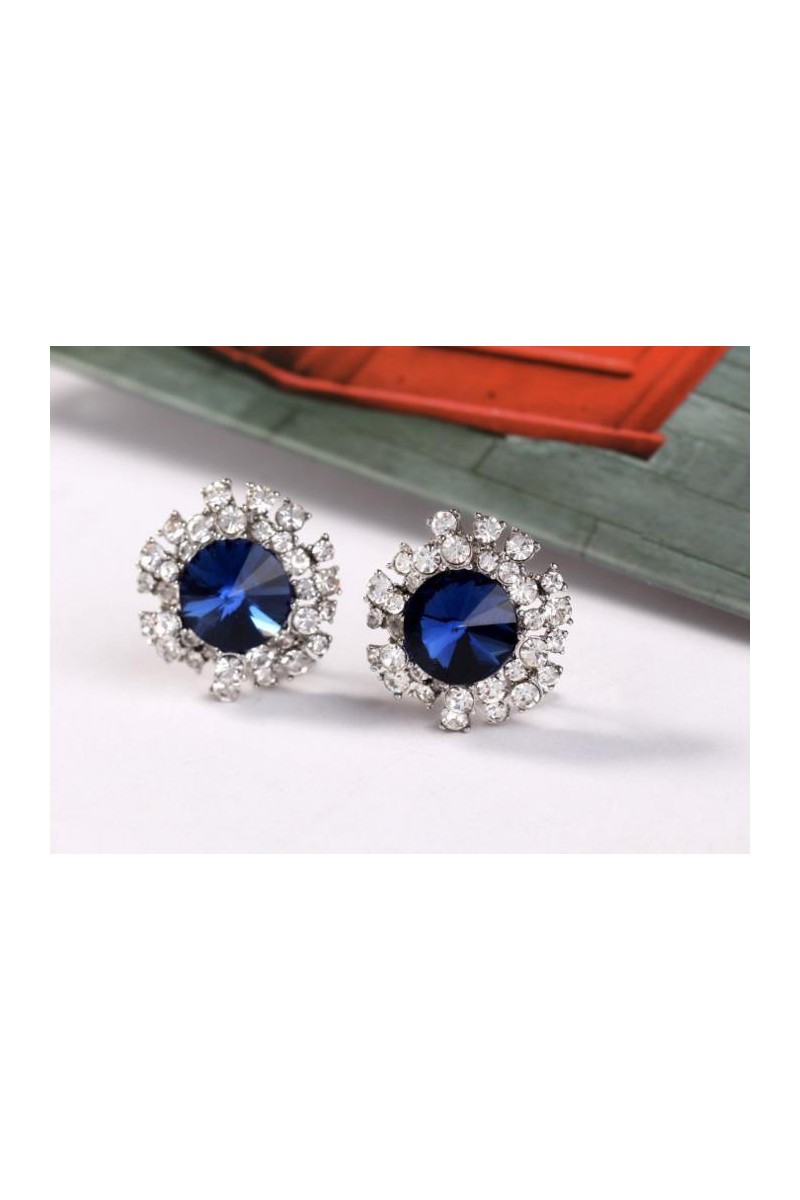 Sparkling blue sapphire stud earrings - Ref B057 - 01