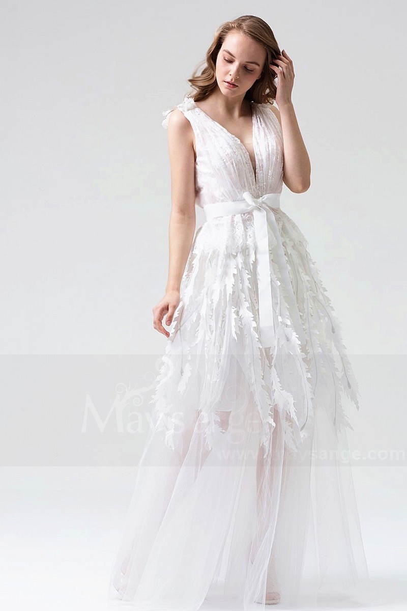 Buy > dresses for an engagement party > in stock