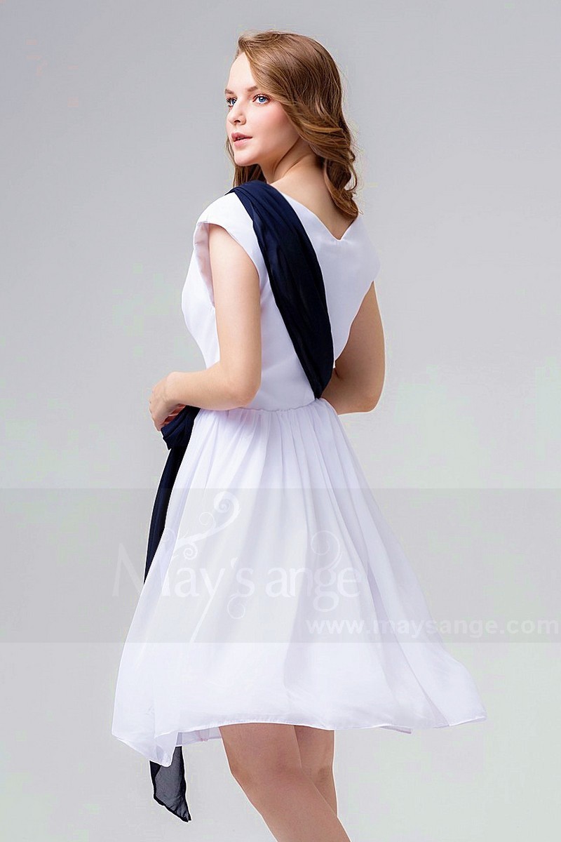 robe cocktail blanche courte mousseline décolleté V avec ceinture - Ref C863 - 01 robe cocktail blanche courte mousseline décolleté V avec ceinture - Ref C863 - 01