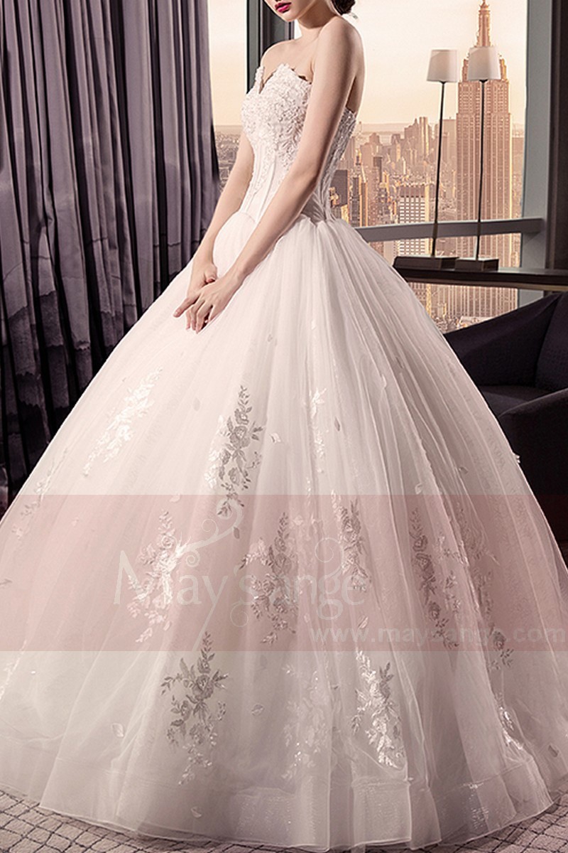 Floor-Length Strapless Princess Bridal ...