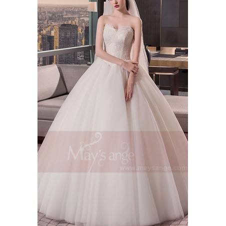 robe de marie simple bustier en cœur pour mariage cocktail