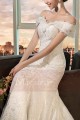 robe de mariée sirène longue traîne en dentelle tendance et ultra feminine - Ref M399 - 02