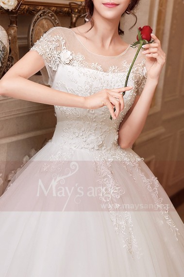 robe du mariage forme empire blanche manche courte en dentelle - M404 #1