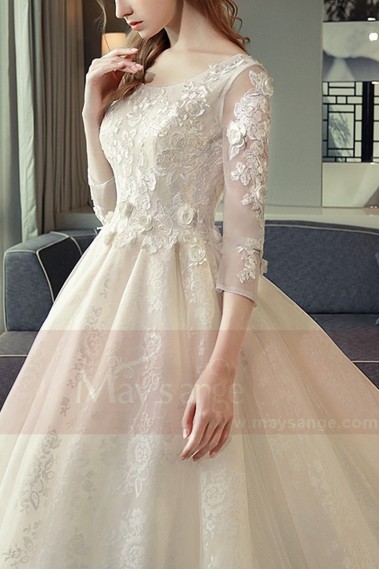 Robe De Mariée Classique Pour Mariage Blanc Casse Manche 3/4 En Dentelle Longue Traîne - M395 #1