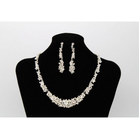 Boucles d'oreilles luxe fleur et collier