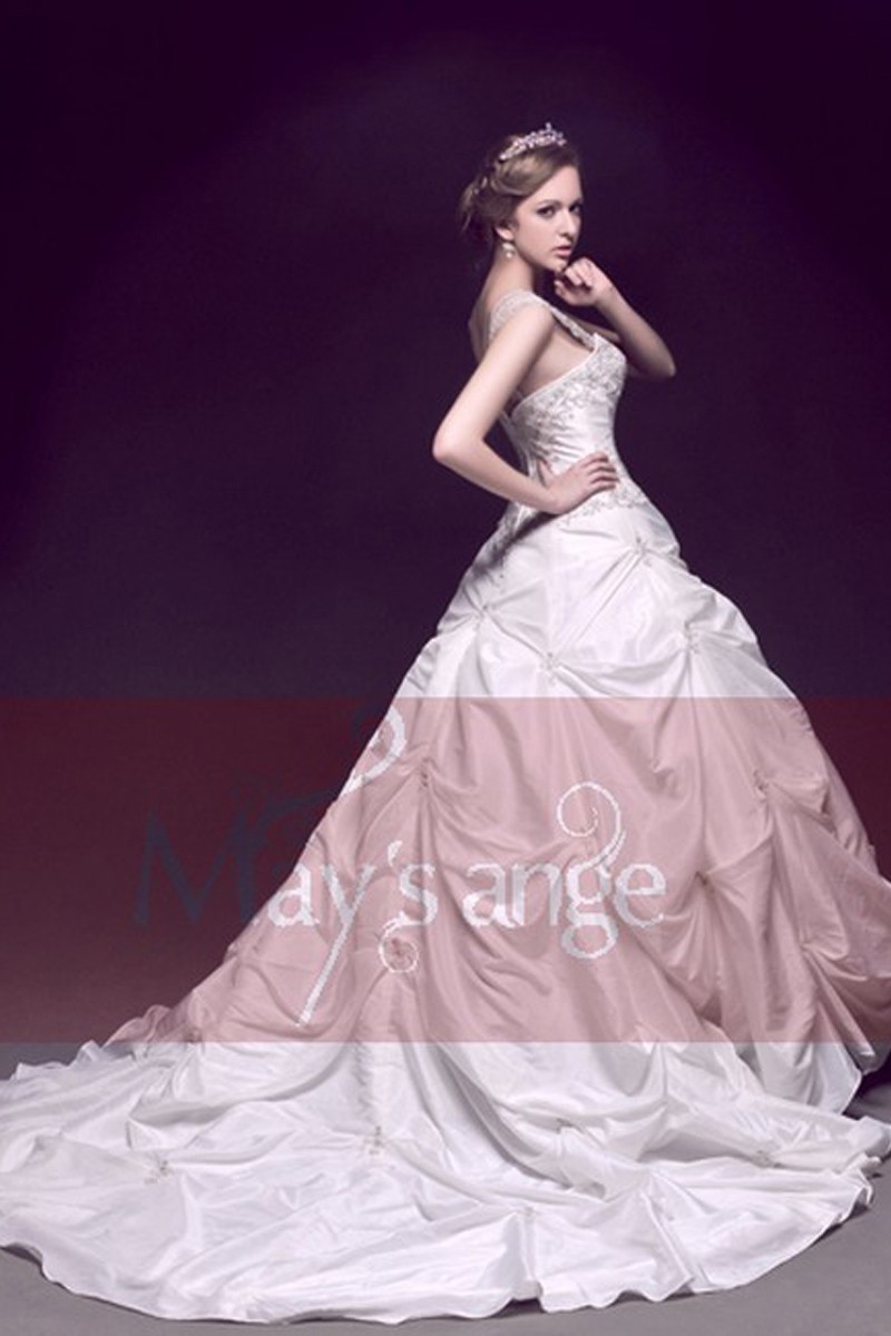 Taffeta Embroidered Princess Wedding dress With Strap - Ref M028 - 01